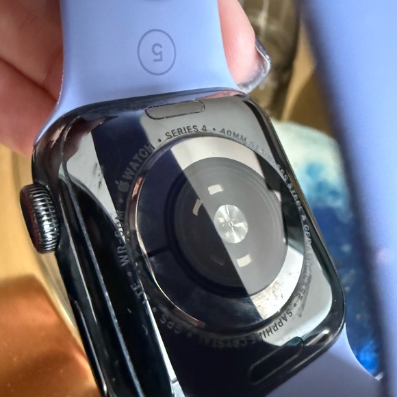 Apple Watch Series 4 40mm GPS + Cellular Stainless Steel Space Black